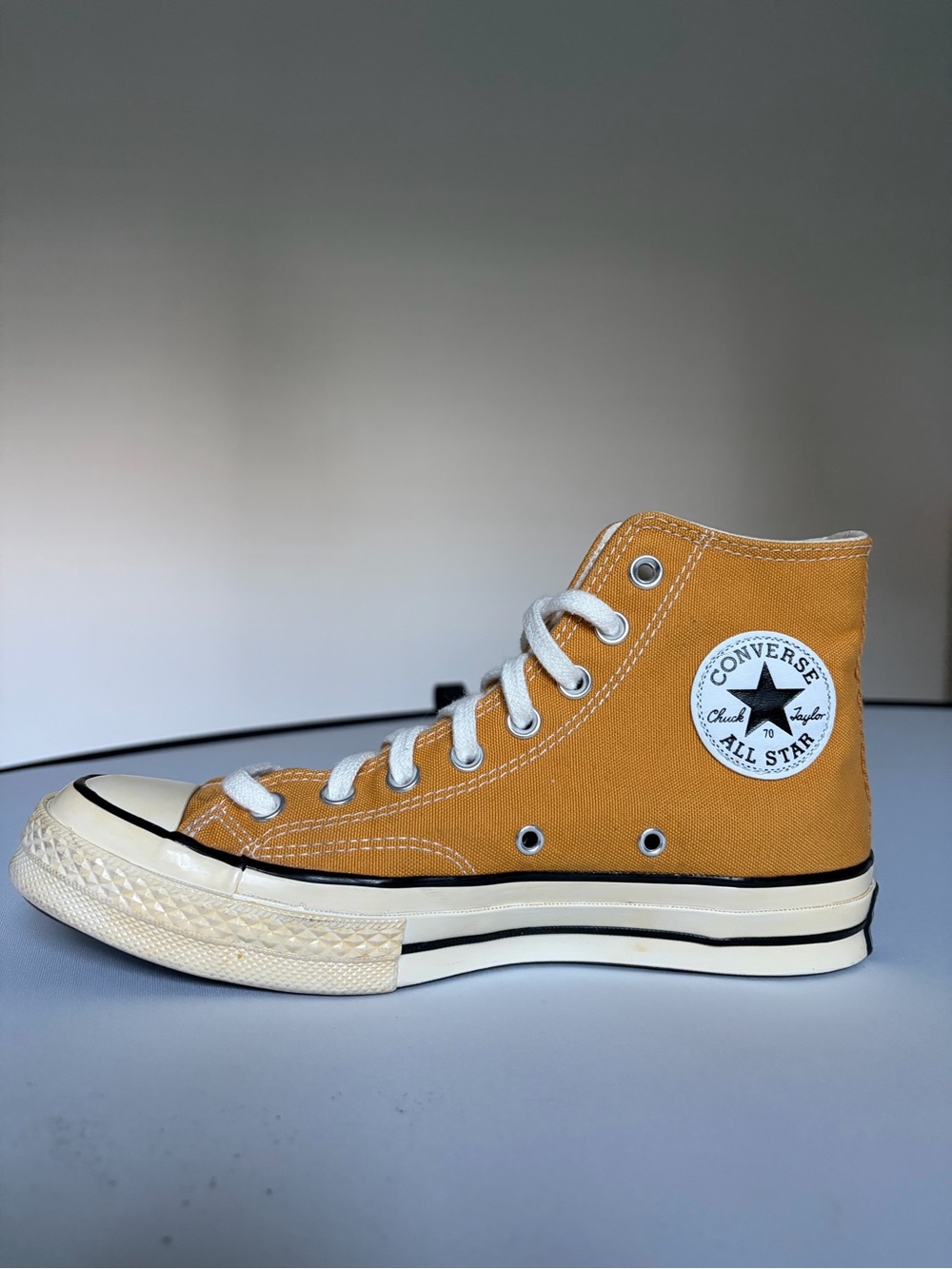 Converse Chuck 70 High Top Sneakers Mustard Gold Canvas Women’s 9 Men’s 7